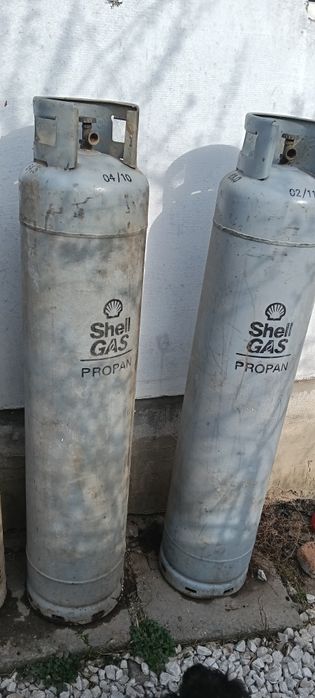 Vand butelii gaz  pentru centrala etc