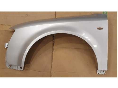 Aripa fata dreapta Audi A4 B6 00-04 vopsita argintiu Y7W