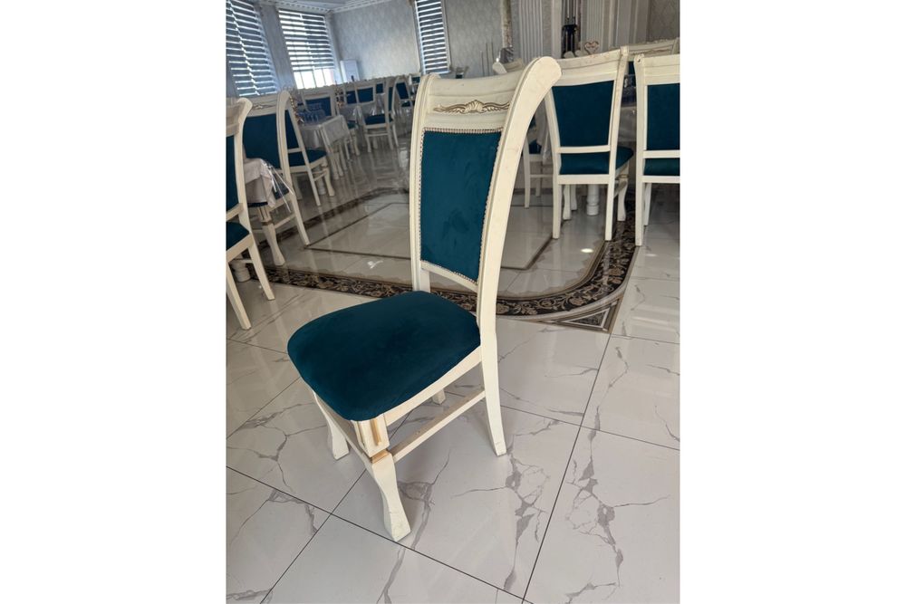 Кафе Ресторан учун стол стул арзонга