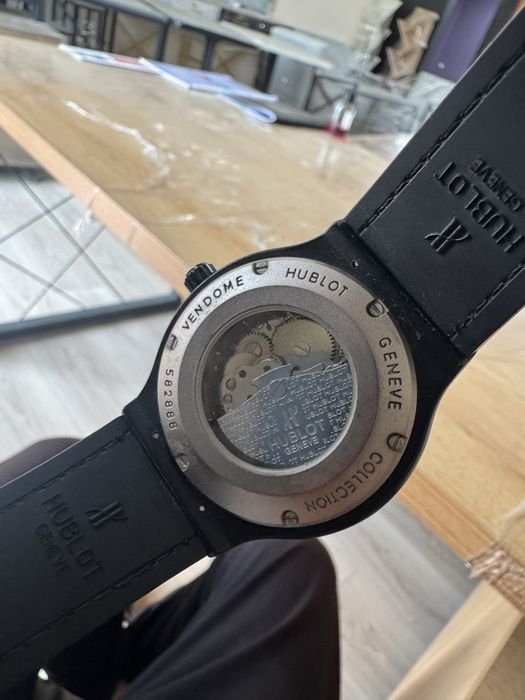 Hublot geneve mexanicheskiy