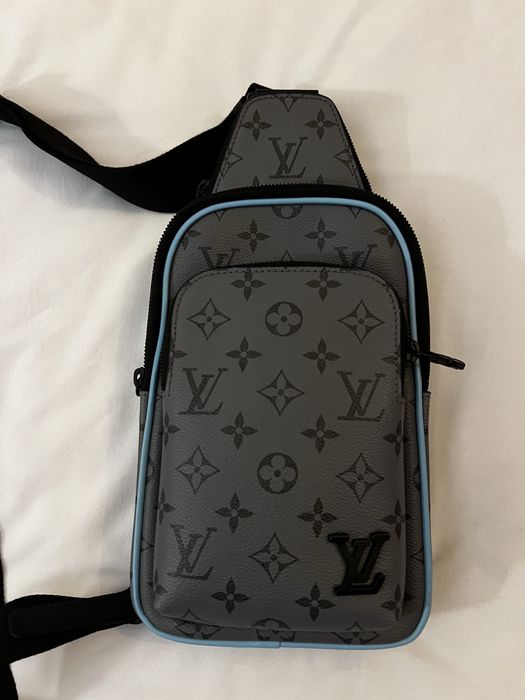 Мъжка чанта тип банан LV