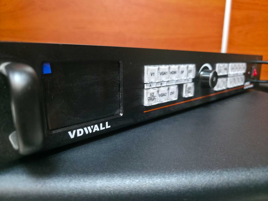 VDWALL HD-видеопроцессор LVP615