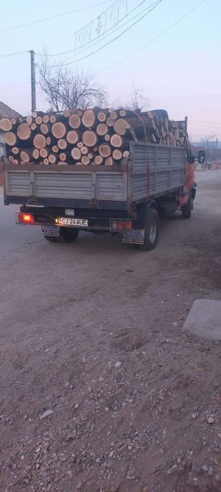 Lemn de foc transport la domiciliu