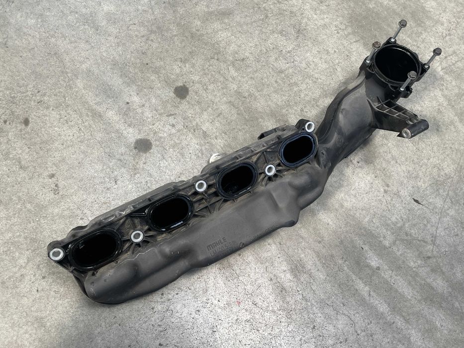 Galerie admisie Bmw N63B44B cil. 5-8 cod 7601434
