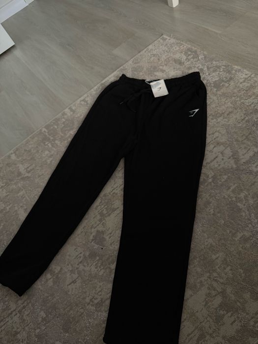 Продам новое трико Gymshark