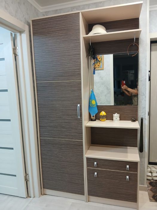 Продам срочно!!! Прихожую