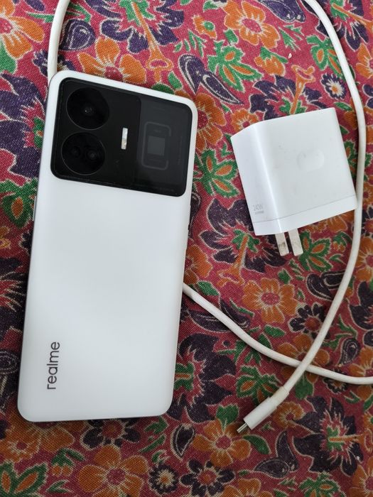 Realme gt 3 240ватт
