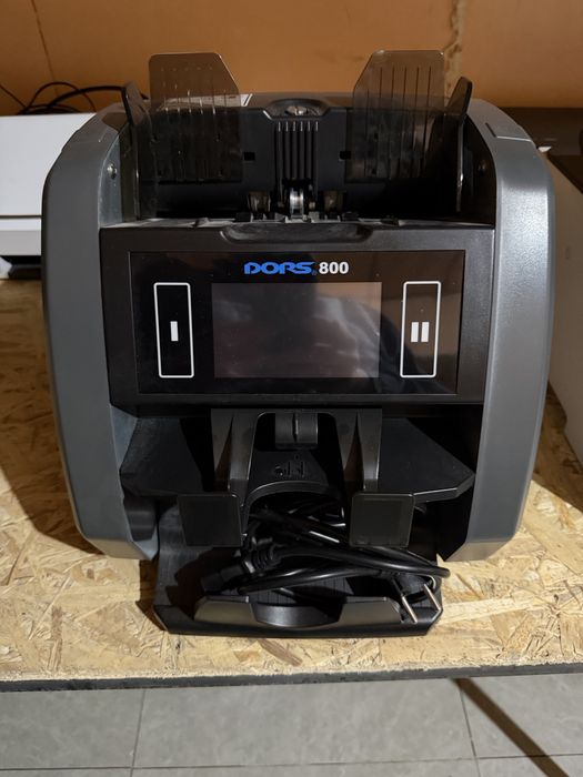 Машинка для счета денег