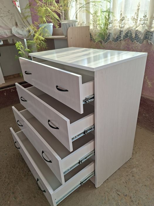 Комод Новый, ламинат, ПВХ