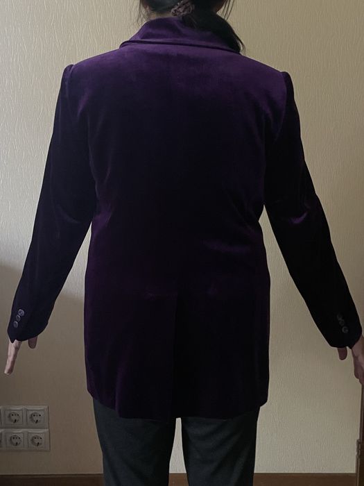 Продам новый пиджак велюровый