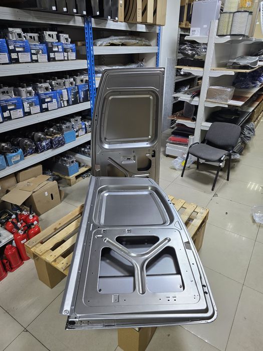 Дверь ГАЗель 2705 цельнометаллический фургон