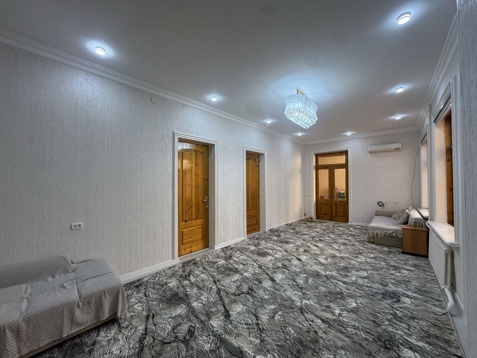 Срочно Шахар Марказида Ховли сотилади! 2.2 соток 119.000$ савдоси бор