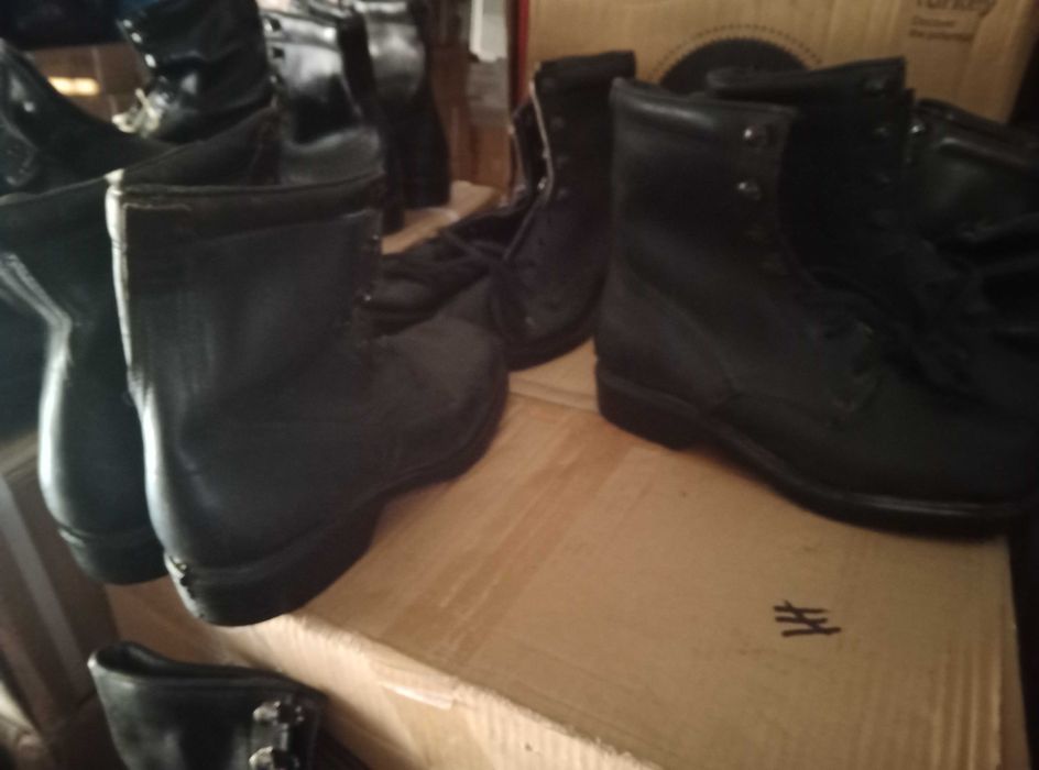 Продавам кубинки -нови от естествена кожа