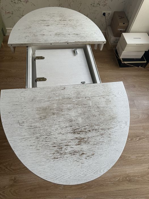 Стол обеднный раздвижной