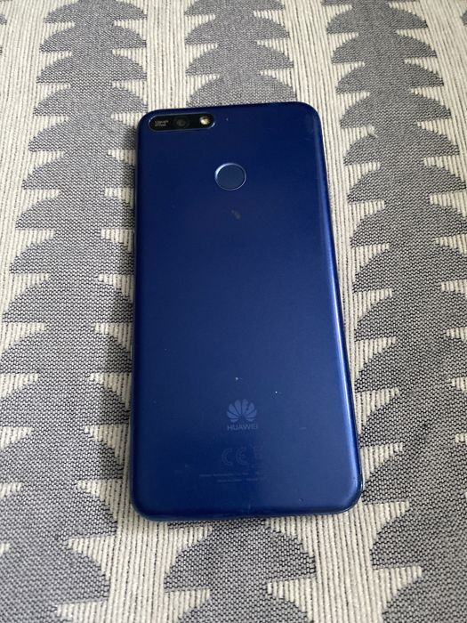 Huawei Y6 Prime 2018 читайте описание