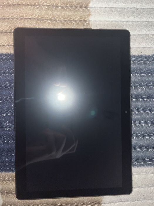 Tableta lenovo M10 nou nouta!