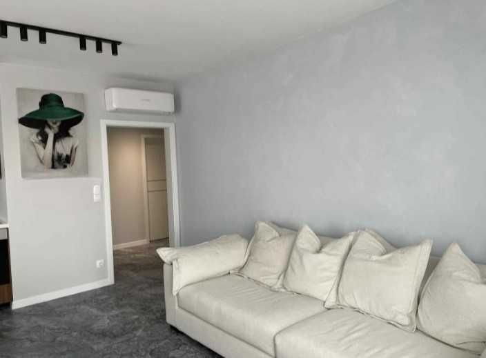 Дава се под наем Двустаен апартамент в София, Изток - 105 кв.м за 1200 € - Снимка #2