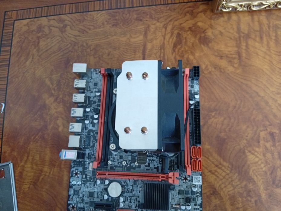 X99+Xeon E5-2640 v4+RGB Cooler
