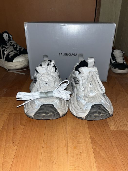 продам balenciaga 10xl