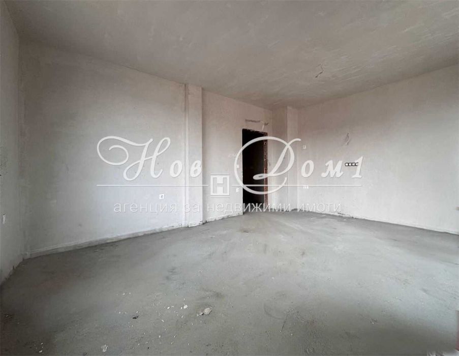 Продава се Двустаен апартамент в Пловдив, Гагарин - 56 кв.м за 900 €/кв.м - Снимка #1