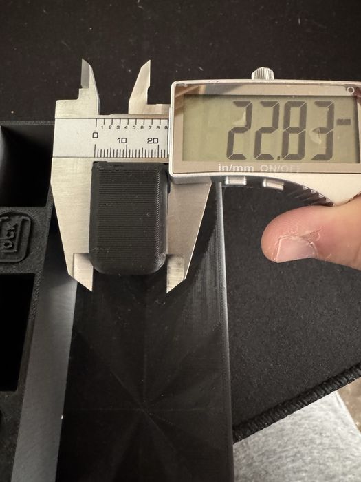 Стойка за Glock G17, G19, G45 и др