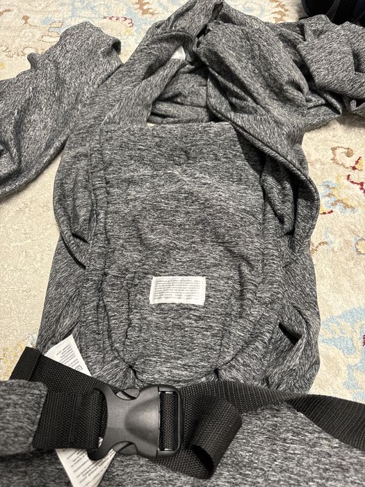 Переноска (кенгуру ) для ребенка до 4-6 мес