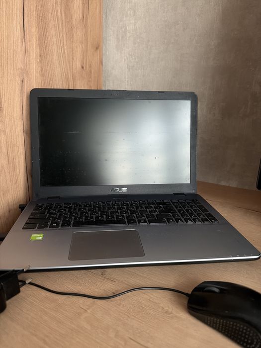 Продам ноутбук фирмы ASUS