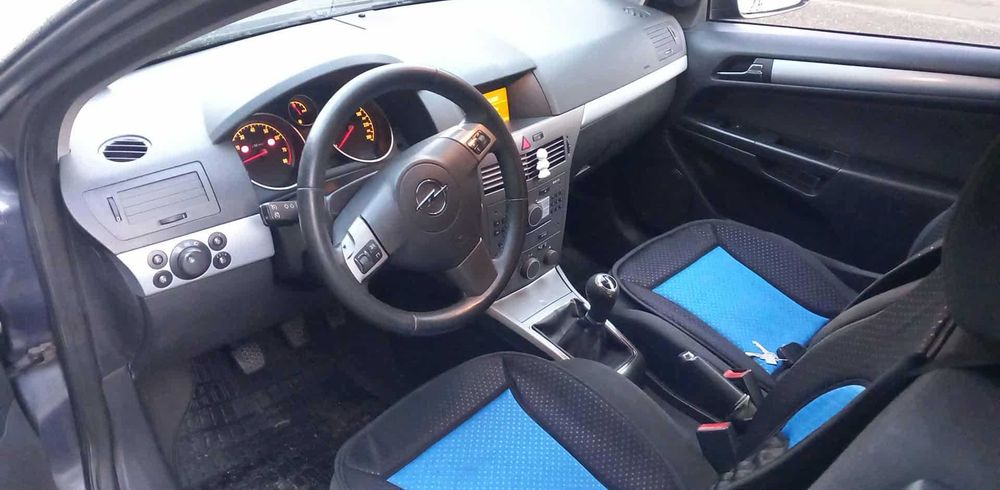 Opel Astra H gtc 1,6 benzina,an2006