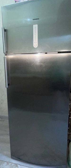 Продаю холодильник  Siemens в хорошем состоянии.