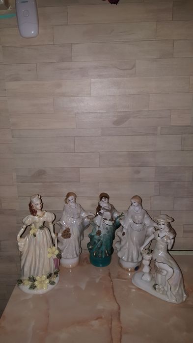figurine din portelan