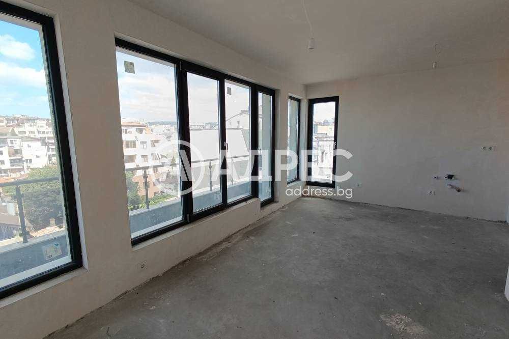 Двустаен апартамент, кв. Погребите, гр. Варна