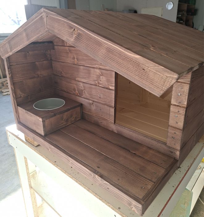 Кучешка  къщичка