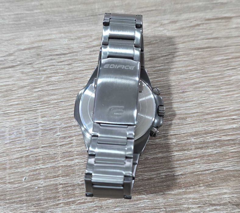 Часовник Edifice EFV-640DC-3A