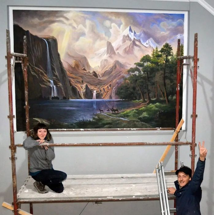 Pictură pe perete - design unic pentru casă, cameră copii sau afaceri