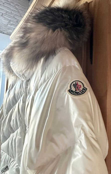 Jacheta scurta de puf pentru dama Moncler