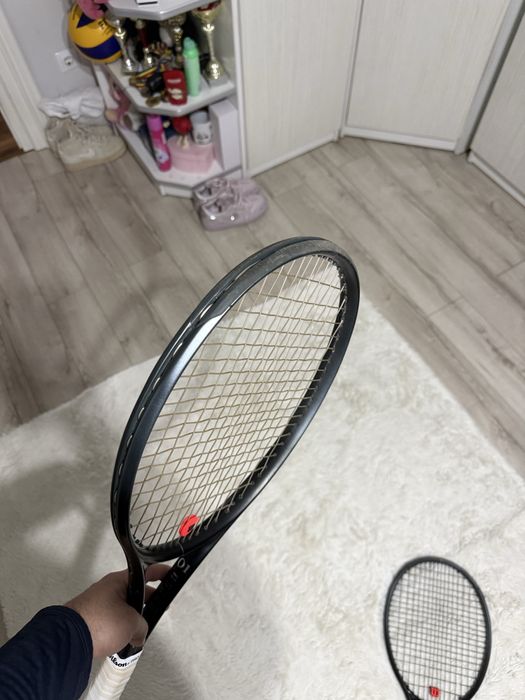 Vand 2 rachete tenis wilson rf01pro