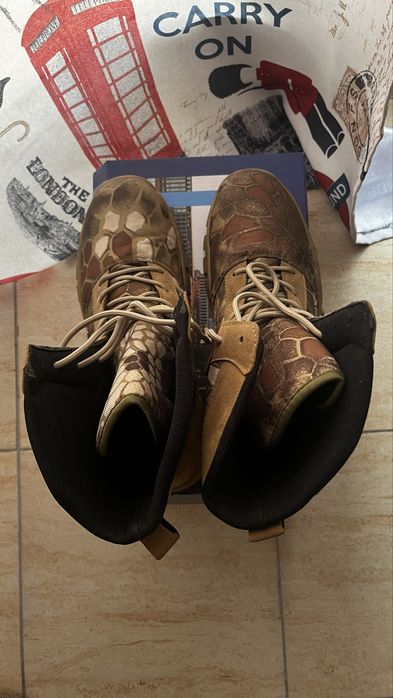 Ботинки  осень зима 42-43