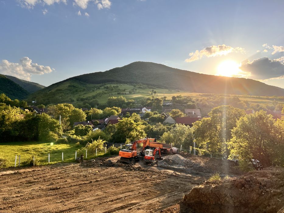 Vand teren Orlat intravilan Marginimea Sibiului