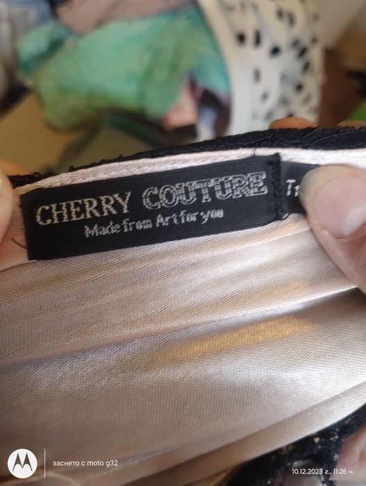 Красива дамска рокля!