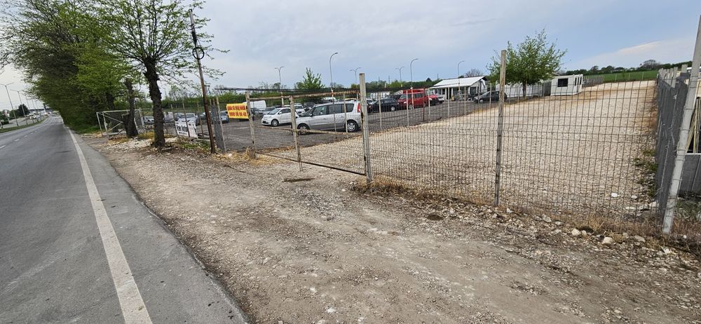 Дава под наем  един декар