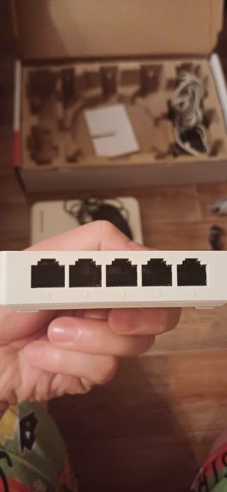 Продам коммутатор