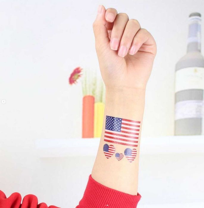 наклейки, флаги, тату