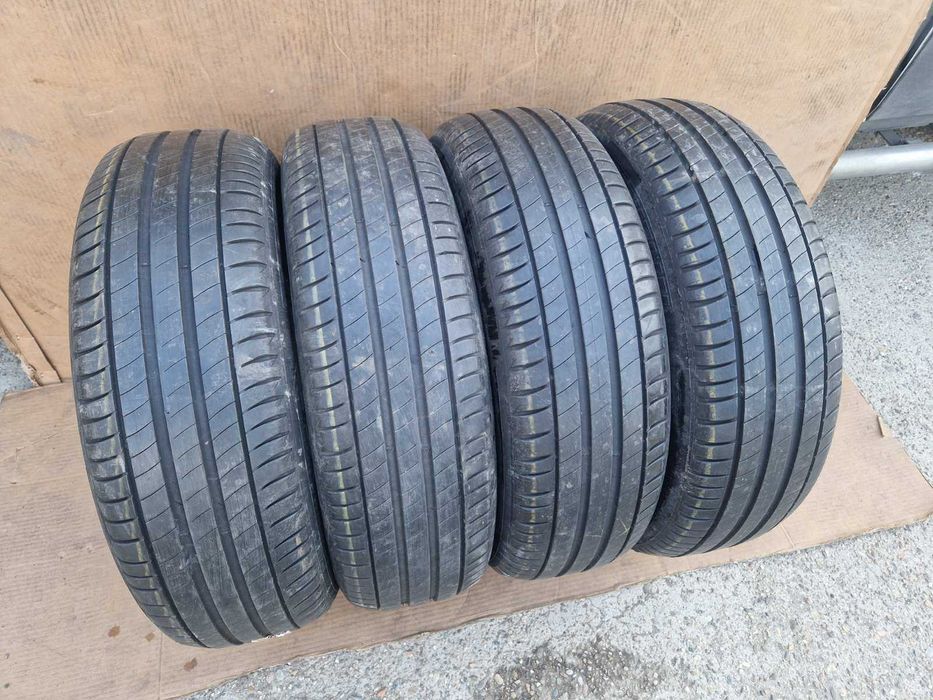 4 Michelin R17 215/65 Летни гуми  DOT1219