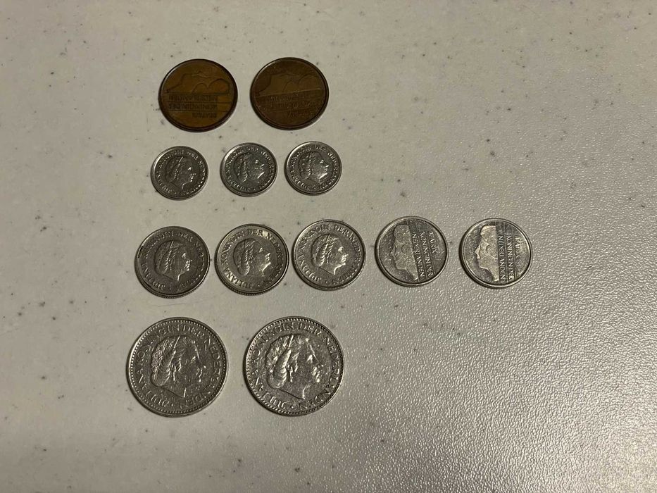 Стари монети от Словения, Гърция, Италия, Холандия, Франция, Югославия