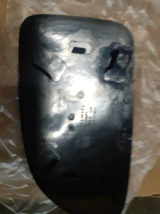 Левое зеркало Cadillac Escalade 2