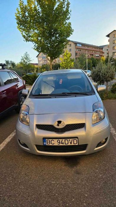Toyota Yaris 2011, 1.3 Benzină, Cutie Automată, 99 CP, 99.921 km
