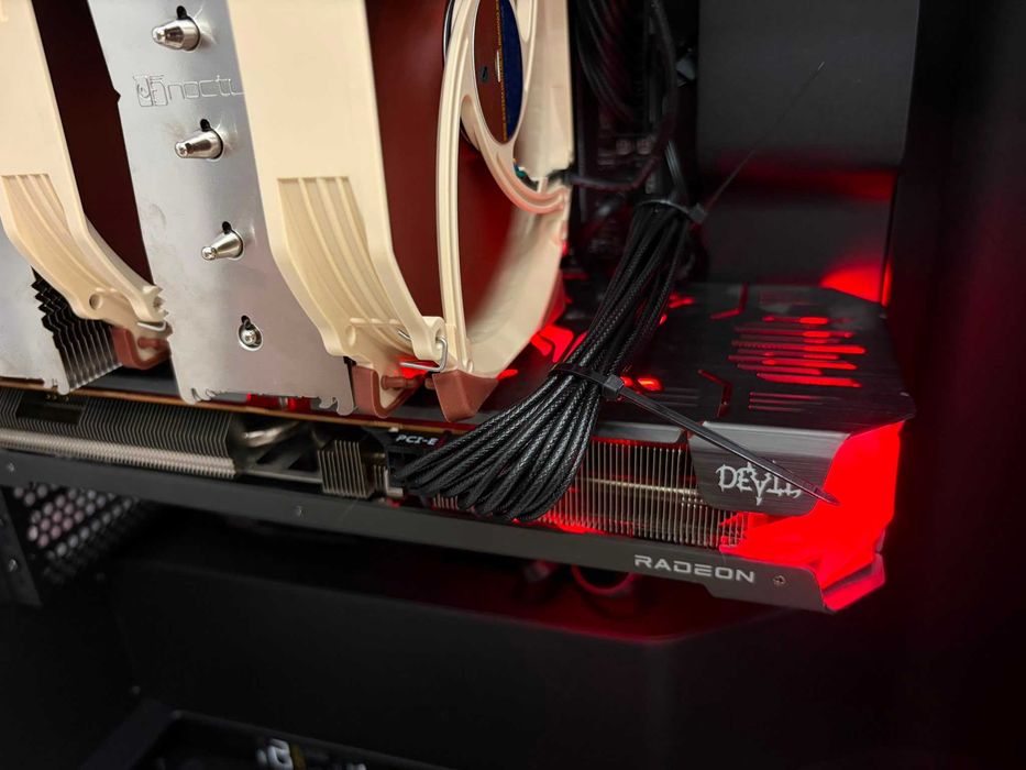 Placa video Red Devil AMD Radeon™ RX 6700 XT 12GB GDDR6