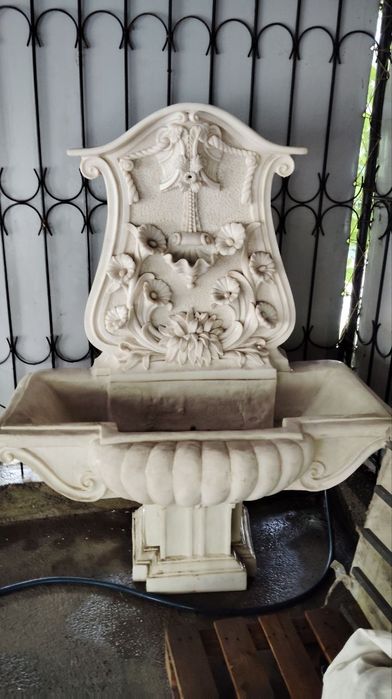 Quyma tosh Antik uslubdagi marmar dekorativ favvora – bog‘ yoki hovli