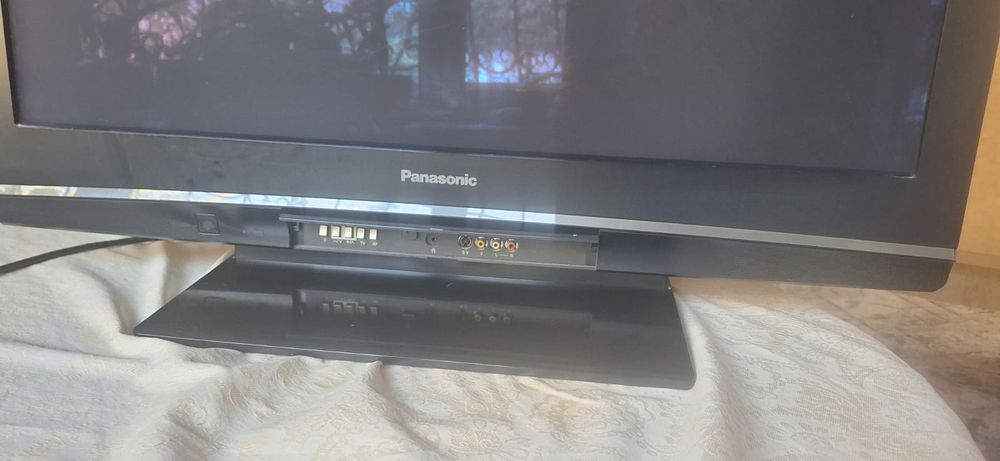 Телевизор Panasonic,продавались.