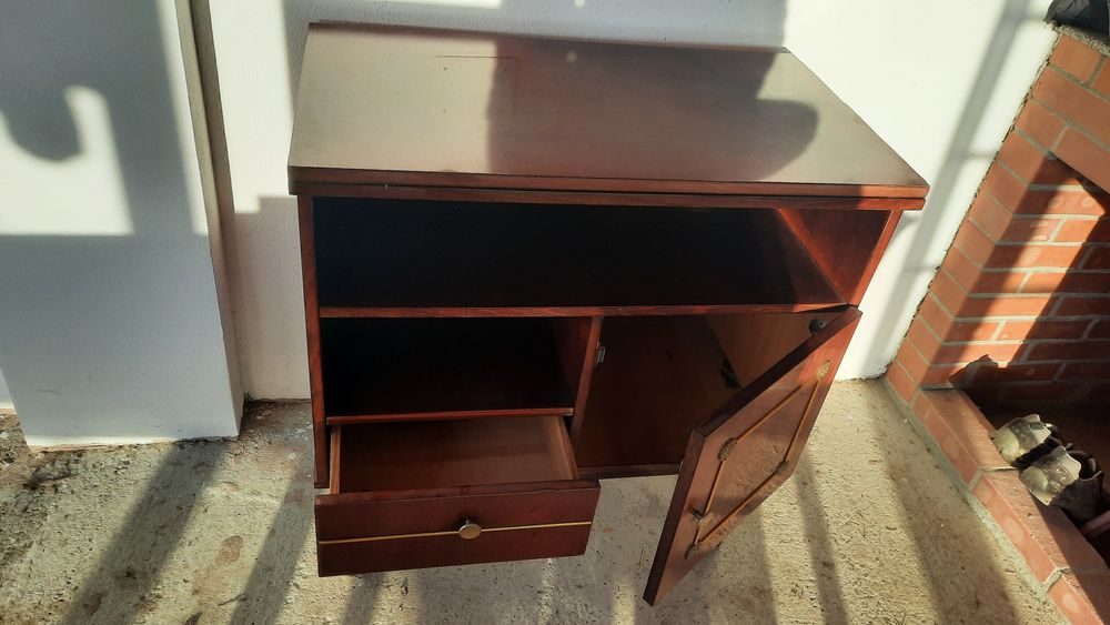 Comanda TV din ani 90 în stare bună